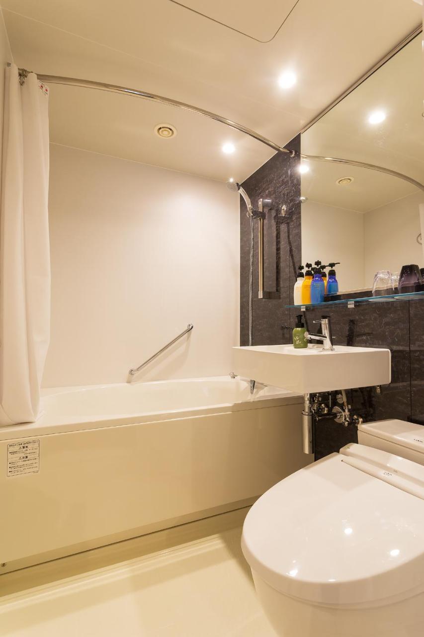 Chisun Grand Takamatsu Hotell Exteriör bild