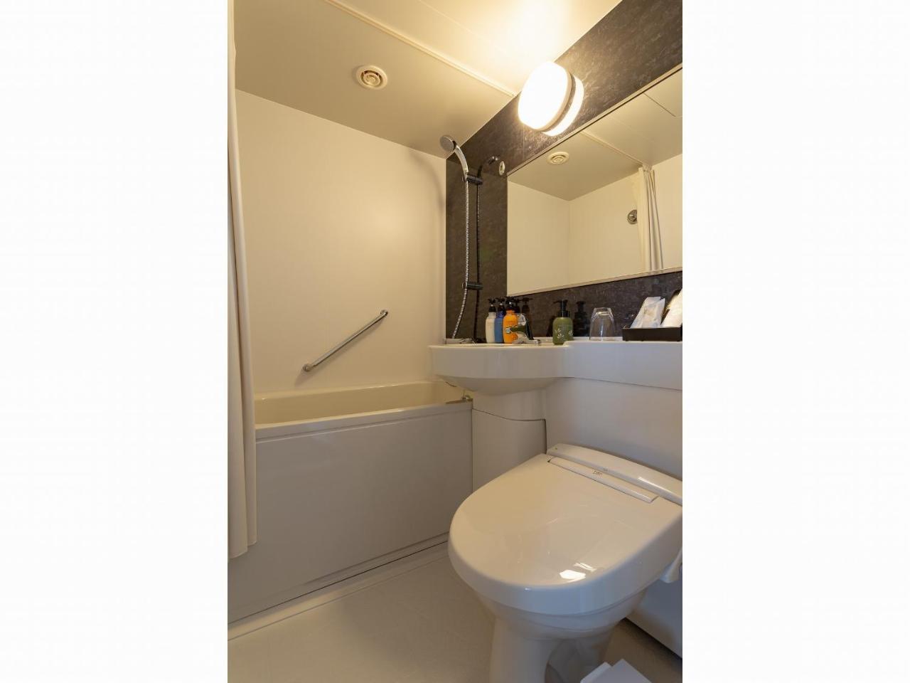 Chisun Grand Takamatsu Hotell Exteriör bild